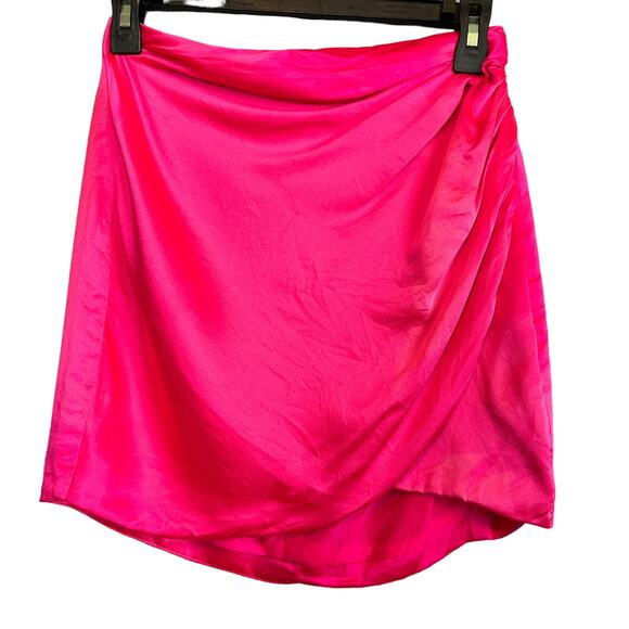 The Sei Barbie Pink Ruched Micro Mini Wrap Skirt SIZE 2 Silk Designer Party $495 - Picture 5 of 8